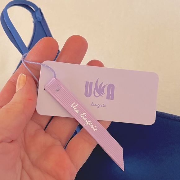 NWT UCA Wireless T-shirt Convertible Straps Sports Bra - Picture 12 of 14